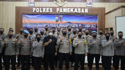 Bidpropam Polda Jatim Sosialisasi Perpol Nomor 7 Tahun 2022 di Polres Pamekasan