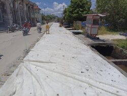 Terkait Keluhan Warga, Kontraktor Pembangunan Jalan Sidorejo Pastikan Pekerjaan Sesuai Bestek