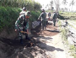 HARI PERTAMA TMMD IMBANGAN KE 114 KODIM 0822 BONDOWOSO SIGAP BENAHI AKSES JALAN DESA
