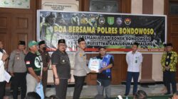 Polres Bondowoso bersama Bonek dan Aremania Bersatu Bersama Mendoakan Korban Tragedi Kanjuruhan Malang