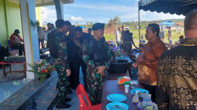 Dansatgas Yonif Raider 514/SY Kostrad Turut Serta Dalam Peresmian Gedung Gereja Katolik Kenyam