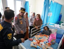 Kapolri Kerahkan Tenaga Medis Tambahan Tangani Korban Gempa Bumi di Cianjur