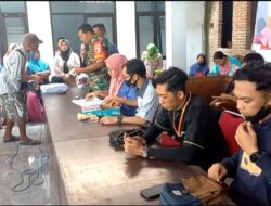 Babinsa Sumbersalam Berikan Motivasi Pelaku UMKM di Wilayah Binaan