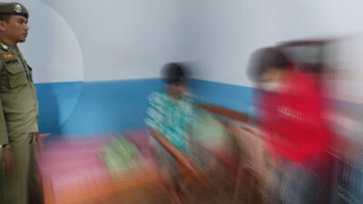 Asyik Ngamar di Hotel, Dua Pasang Sejoli Diciduk Satpol PP Bondowoso