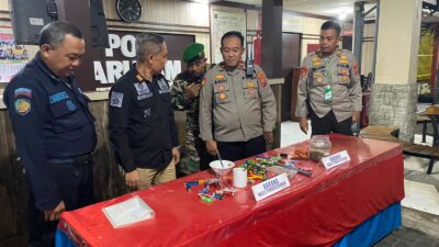 Cegah Penyalahgunaan Narkoba, Petugas Gabungan Gelar Razia di Lapas Kelas II B Lumajang