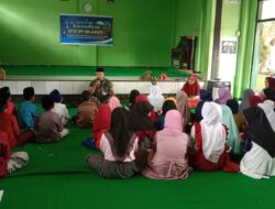 Isi Kegiatan di Bulan Ramadhan, Babinsa Koramil 0822/04 Kunjungi Sekolah SD