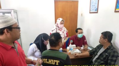 Perhutani KPH Bondowoso Berkerjasam Dengan Puskesmas Nangkaan Cek Kesehatan Seluruh Karyawan