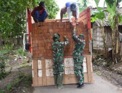 Langsir Batu Bata Estafet Satgas TMMD Reg 116 Bondowoso