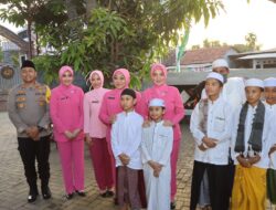 Jumat Berkah, Bhayangkari Daerah Jawa Timur Gelar Baksos di Ponpes Raudlatul Jannah Probolinggo
