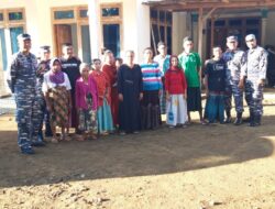 Perpisahan Warga Dengan Satgas TMMD 116 Kodim 0822 Bondowoso,