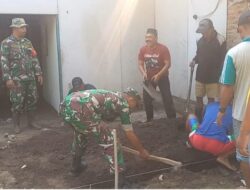 Danramil Koramil Tenggarang Pimpin Bantu Bangun Rumah Warga