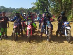 Kotas MX Bekerjasama dengan Pemdes Pujer Baru dan Tanah Wulan Gelar Bhaksos Trail Syari’ah