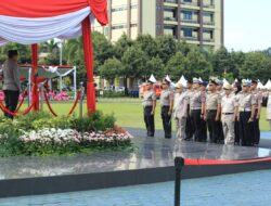 Ratusan Personel dan Ribuan PNS Polda Jatim Naik Pangkat di Hari Bhayangkara ke – 77