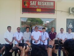 Polisi olah TKP di dapur Ponpes Kauman Kelurahan Kotakulon, Kecamatan/Kabupaten Bondowoso