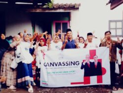 Lagi, Relawan Jatim Bagikan Beragam Alat Praga Kampanyen di Jambesari Darus Sholah Bondowoso