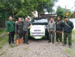 KPH Bondowoso Terjun Langsung Berikan Bantuan Sembako Untuk Warga Terdampak Angin Puting Beliung