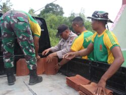Bahu membahu Prajurit Yonif 514/SY/9/2 Kostrad hingga hari ke-4 Penanggulangan Bencana Alam Angin Puting Beliung.