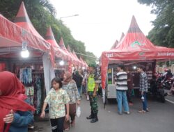 Monitoring dan Pengamanan Giat Bazar dan UMKM oleh Koramil 0822/01 Kota
