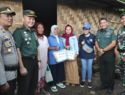 Kolaborasi TLCI dan Kodim 0822 Bondowoso, Bagikan Puluhan Paket Sembako