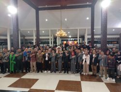 Ketua KPU Bondowoso Melantik 115 Anggota PPK Sebagai Ujung Tombak Demokrasi Suksesnya Pilkada 2024