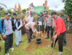 Hari Kesepuluh TMMD Kodim 0422/Lampung Barat, Kegiatan Penghijauan Mulai Dilaksanakan.
