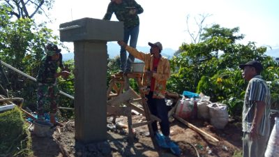 TMMD Kodim 0422/Lampung Barat Selesaikan Bak Penampungan Air.