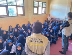 Stop Bullying, Polres Bondowoso Laksanakan Kegiatan Psikoedukasi di SMP Nurul Khalil