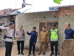 Kapolres Pantau Perkembangan Bedah Rumah di Desa Durian Daun