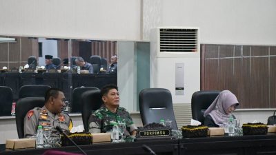 Kasdim 0822 Bondowoso Hadiri Rapat Paripurna Penetapan Raperda Tahun 2023