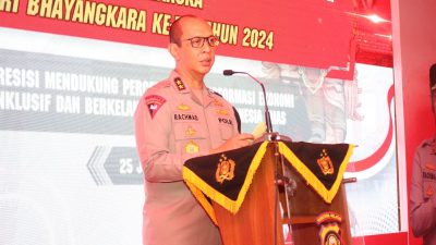 Baksos dan Bansos Serentak, Polda Sumsel Serahkan Bantuan Bedah Rumah dan Layanan Kesehatan Masyarakat