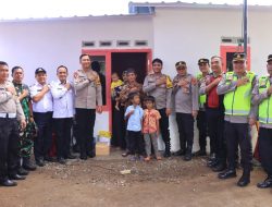 Kapolres Banyuasin Meresmikan Langsung Program Bedah Rumah Warga Desa Durian Daun