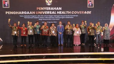 Pemko Gunungsitoli Raih UHC Award 2024