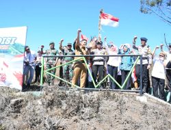 Kasdim 0822 Bondowoso Hadiri Pengibaran Bendera Merah Putih Serentak Rayakan HUT RI ke-79 di Bondowoso