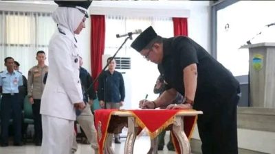 Pengukuhan Perpanjangan Masa Jabatan Kepala Desa Kabupaten Tasikmalaya