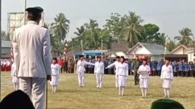Upacara HUT RI Ke-79 Di Kecamatan Sikap Dalam, Kabupaten Empat Lawang Berlangsung Hikmat