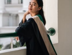 BUSINESS 4.0 – Bridging Generations: How Gen Z is Redefining Business and Romance in the Digital Age