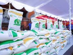 Oknum Tim Penyalur Beras Empat Lawang Enggan Memberikan Data, Ada Apa?