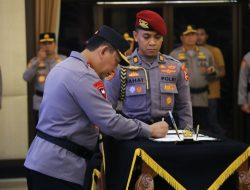 Kapolri Pimpin Pelantikan Sejumlah Kapolda dan Pengukuhan 2 Jabatan Baru di Polri