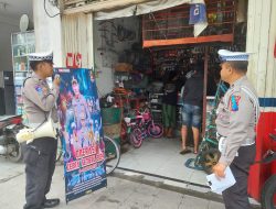Dalam Ops Zebra Semeru 2024, Polres Bondowoso Adakan Sosialisasi ke Toko Sparepart Ashoka Motor