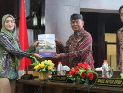 Fraksi DPRD Jawab PU Bupati Probolinggo Atas Tentang Tiga Naskah Raperda