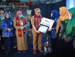 Pj Walikota Probolinggo Apresiasi Para Guru dan Budayawan Berprestasi