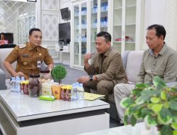 Bentuk Sinergitas, Anggota DPRD Zainul Fatoni Temui Pj Taufik Kurniawan