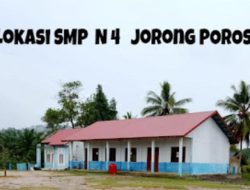 Pembangunan Pagar Gapura SMPN 04 Sungai Beremas, Ancam Keselamatan Siswa dan Warga