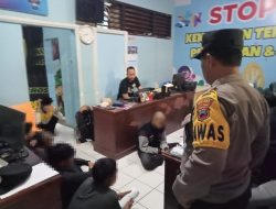 Patroli Ton Raimas Satsamapta Polres Purbalingga Ringkus Delapan Remaja Bersenjata Tajam