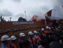 Seremonial Pengembangan Ekonomi Keuangan Daerah Melalui Exspor Perdana Kopi Sumsel Tahun 2025