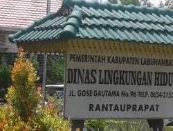 Gerakan Mahasiswa Melakukan Demo di Kantor DLH dan Dishub Labuhanbatu Terkait PT Indo Sepadan Jaya