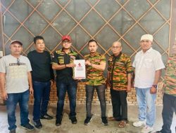 Penyerahan Mandat Oleh Ketua MPI Labuhanbatu ke Pengurus DPC MPI Rantau Utara