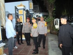 Kapolres Pantau Langsung Pengamanan Ibadah di Vihara, Pastikan Imlek di Bondowoso Berlangsung Aman