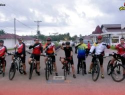 Bupati Nias bersama Kepala OPD Gowes Menyusuri Keindahan Kecamatan Gido untuk Kemajuan Kabupaten Nias