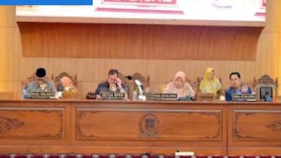 Rapat Paripurna DPRD Lubuklinggau, Fraksi Sampaikan Pandangan Umum atas LKPJ Wali Kota 2024